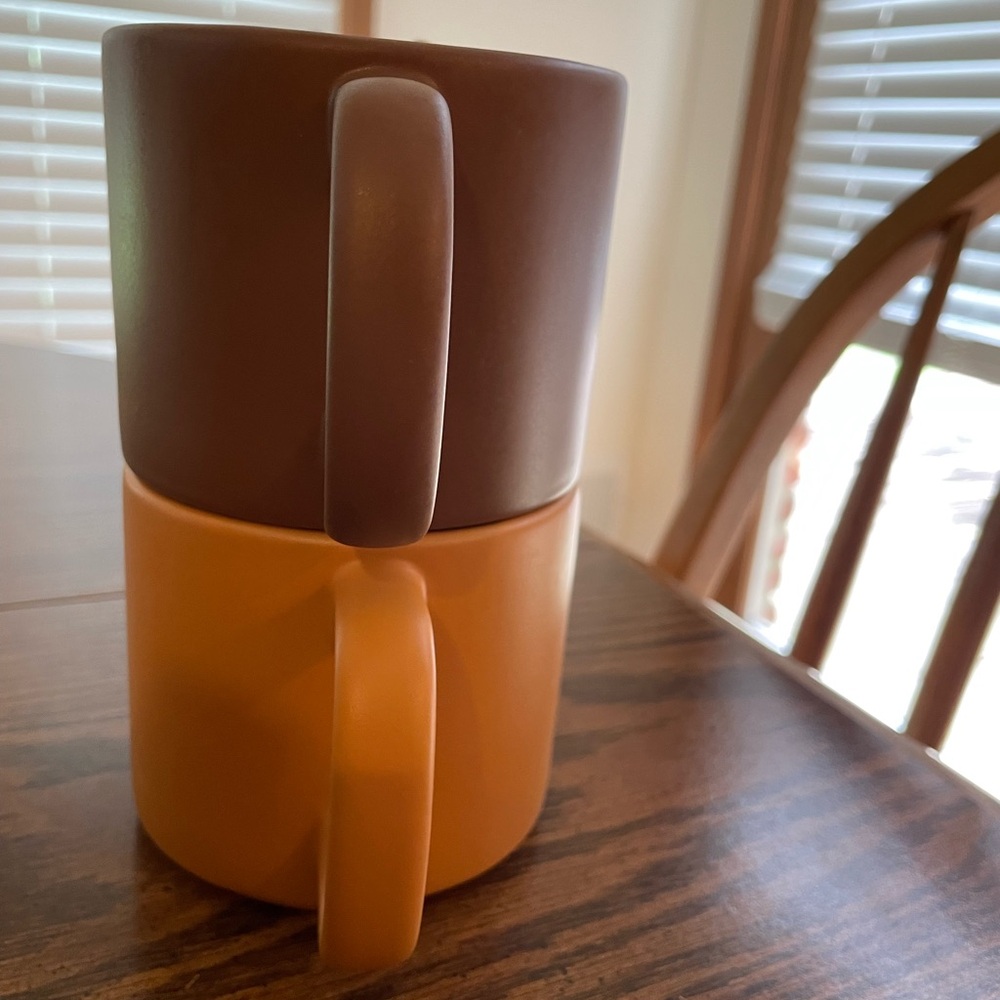 Disney Chip n Dale stackable mugs 🤎🧡 - Picture 3 of 7